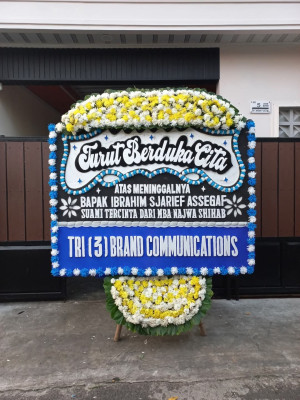 Papan Bunga Duka di Meliau